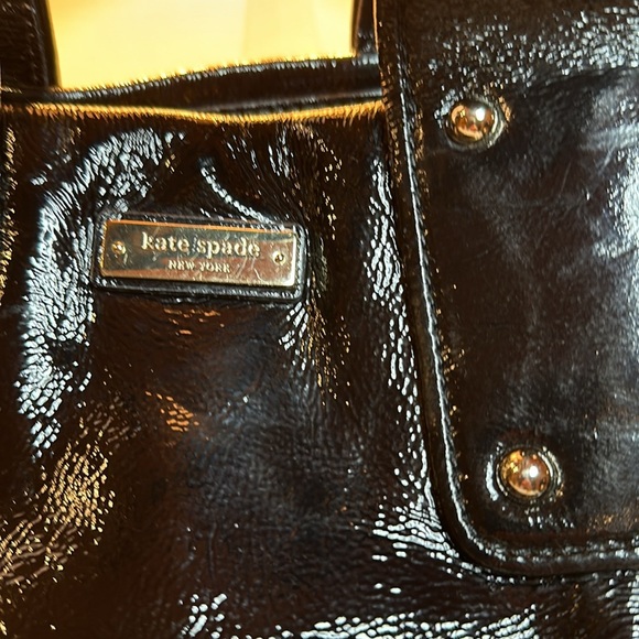 Kate Spade patten leather bag - Picture 2 of 11